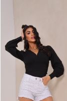 Blusa cropped com transpasse e lastex feminina Revanche Sapezal PRETO