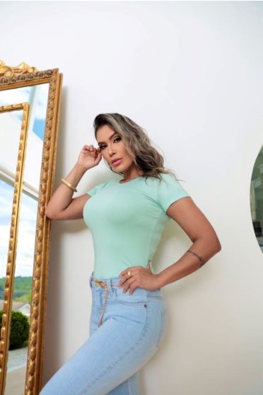 Blusa Baby Look Basica Manga Curta Feminina Revanche Sylfaenol VERDE BEBE