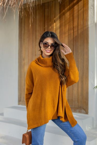 Blusa Poncho De Tricot Gola Alta Feminina Revanche Calama OCRE